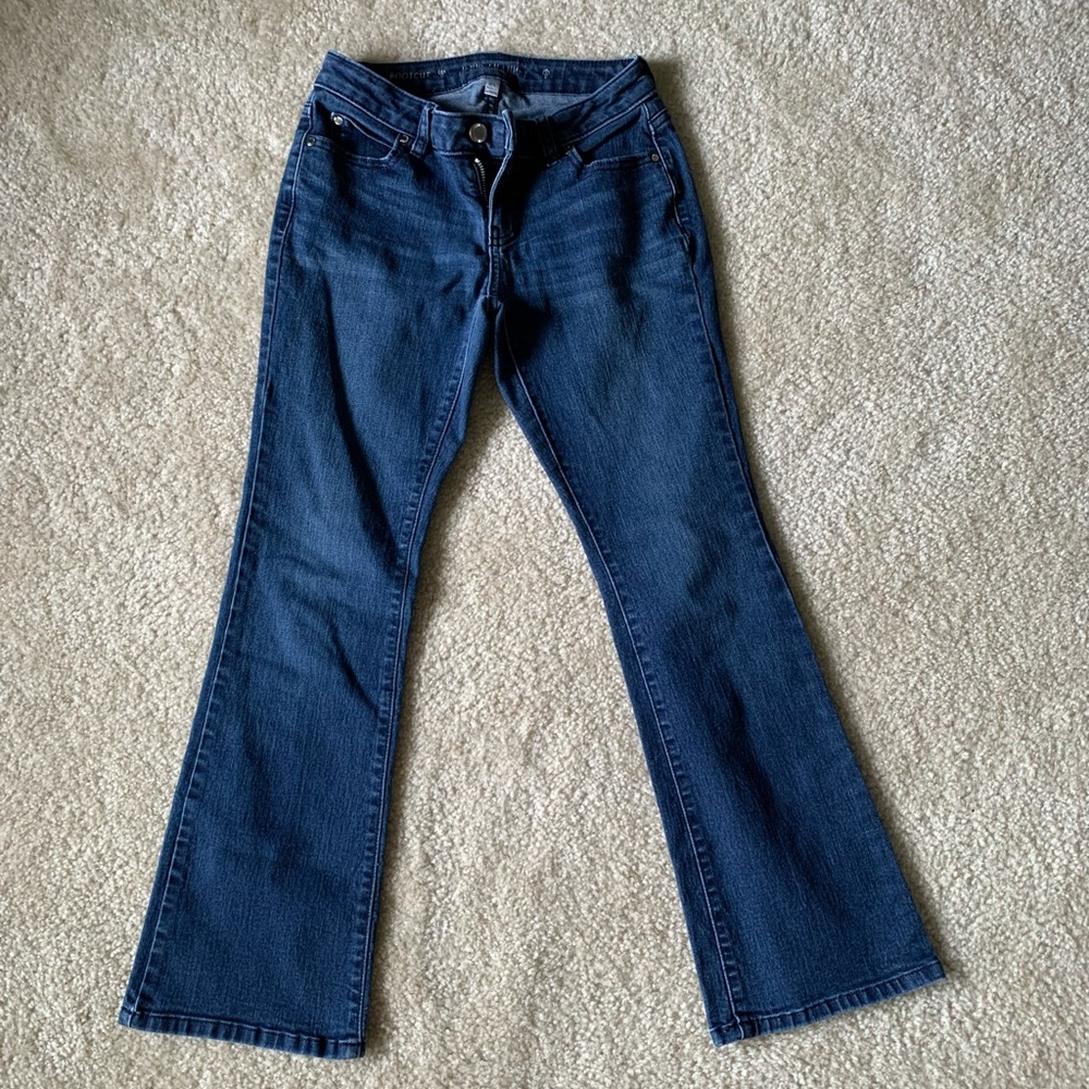Jennifer Lopez bootcut blue jeans